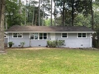 Building Photo - 3521 Raymond Dr