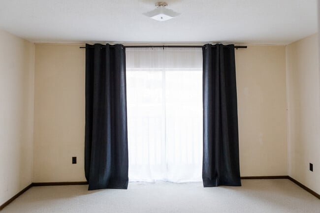 Building Photo - 1805 King College Rd