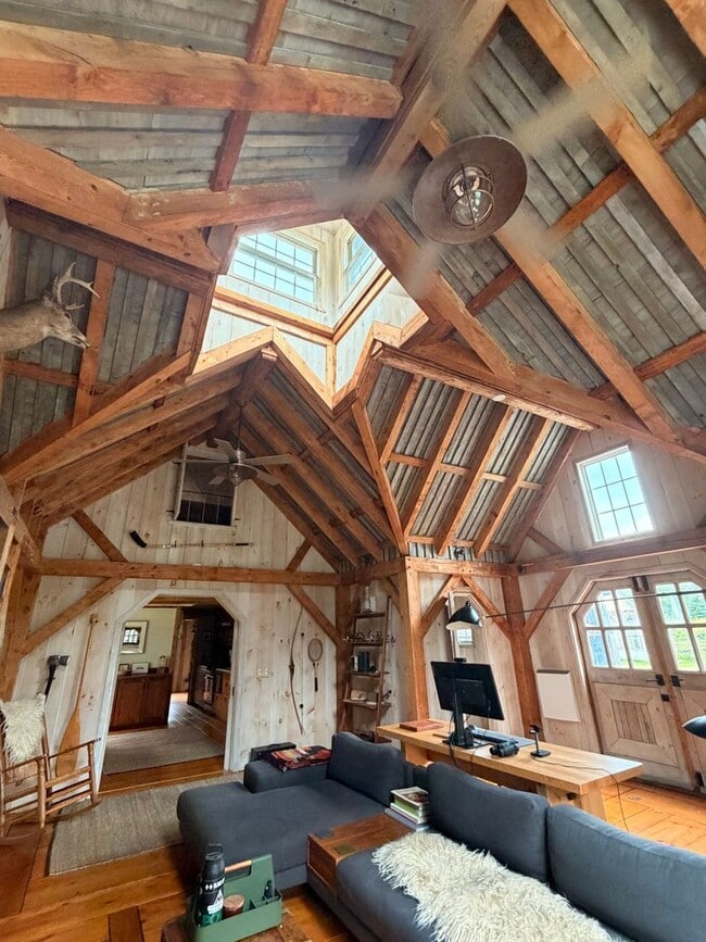 Building Photo - 872 Grassy Brook Rd