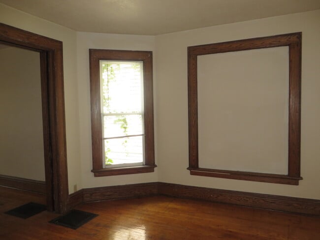 Building Photo - 1211 Fulton St