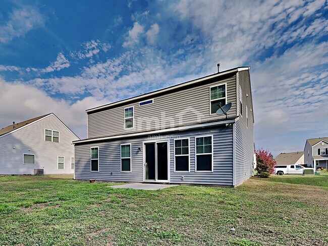Building Photo - 149 Carolina Wren Ave