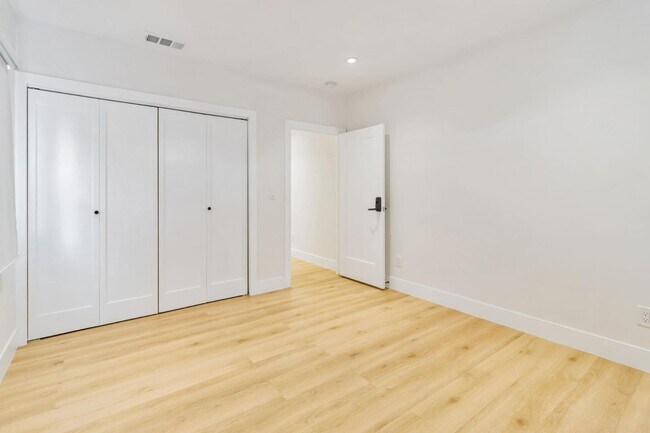 Building Photo - 2075 83rd Ave