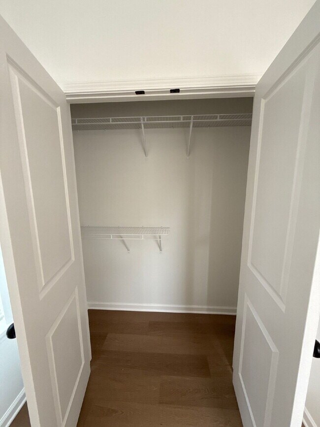 Building Photo - Fully Renovated Spacious 3BR in South Memphis – Section 8 Welcome