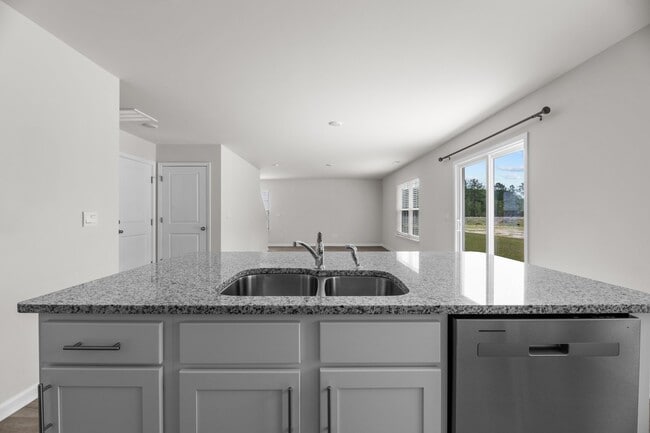 Building Photo - 4008 Madeline Farm Blvd