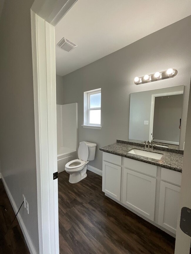 Building Photo - 203 Lacey Eden Ln