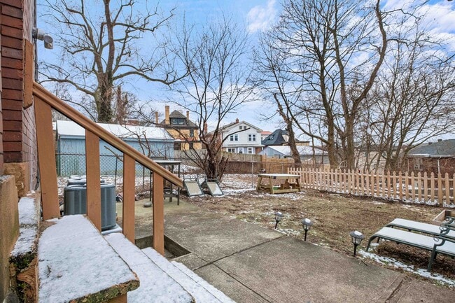 Building Photo - 2230 Tilbury Ave