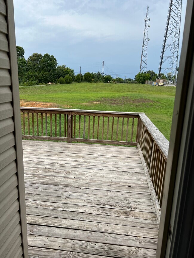 Building Photo - 2599 Cider Dr