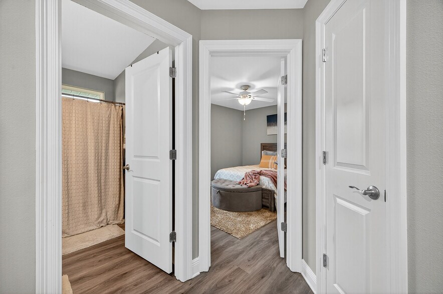 Building Photo - 2259 Hadleigh Hills Ct