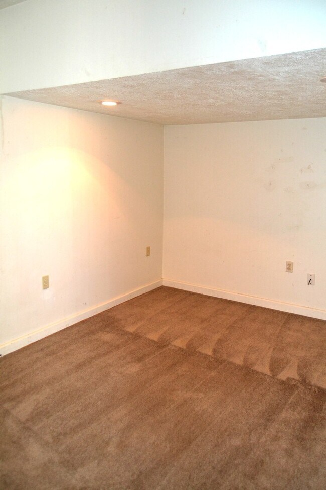 Clean two bedroom with loft and one car ga... 2212 Chafin Dr Killeen