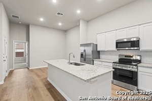 Building Photo - 418 Cross Barn Cross