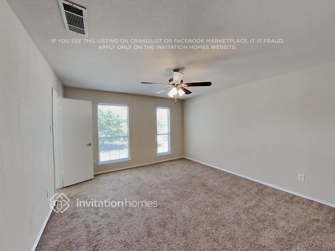 Building Photo - 10404 Hideaway Trail