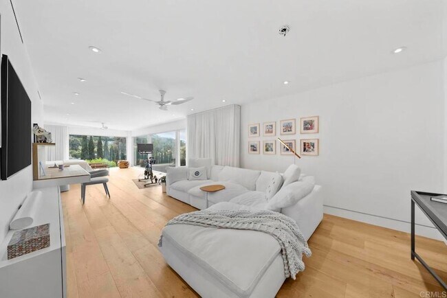 Building Photo - 7713 Esterel Dr