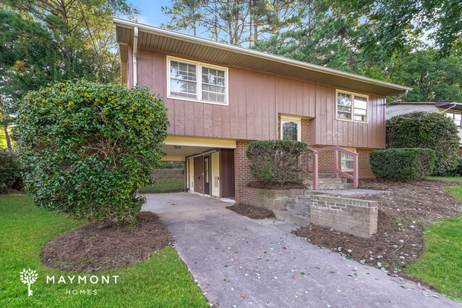 Building Photo - Inviting 4-Bedroom Home