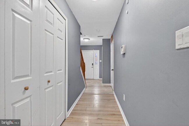 Building Photo - 3818 Early Glow Ln