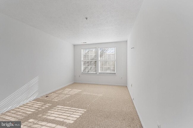 Building Photo - 4122 Maple Path Cir