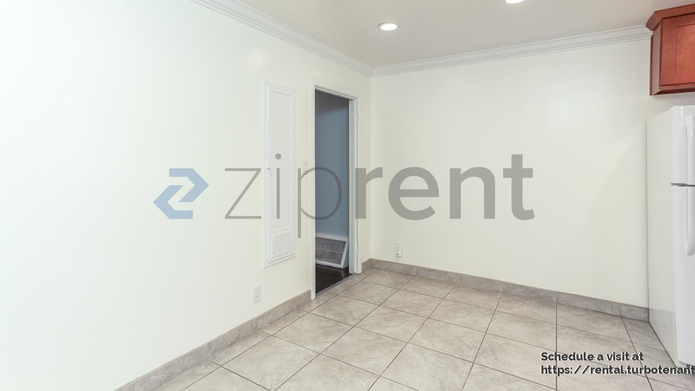 Building Photo - 795 Malone Rd