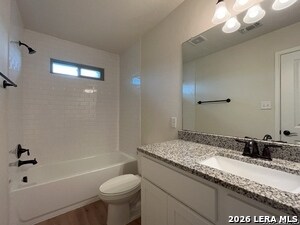Building Photo - 2515 Lynwood Bnd
