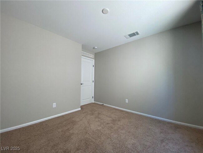 Building Photo - 10246 Bloom Quick Ct