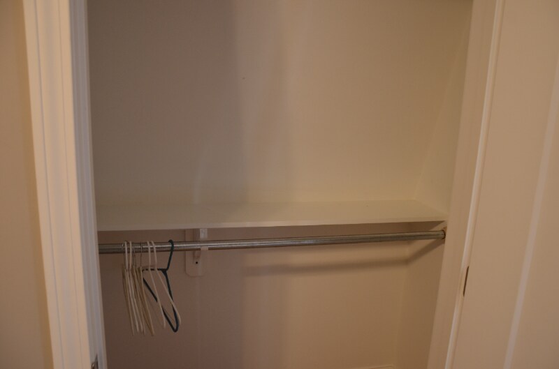 Building Photo - 51 Windsor St