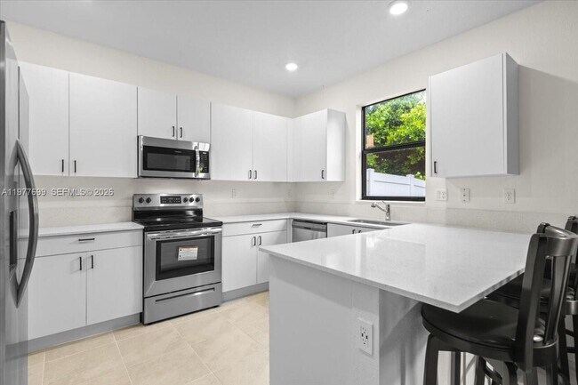 Building Photo - 20344 NW 6th Pl