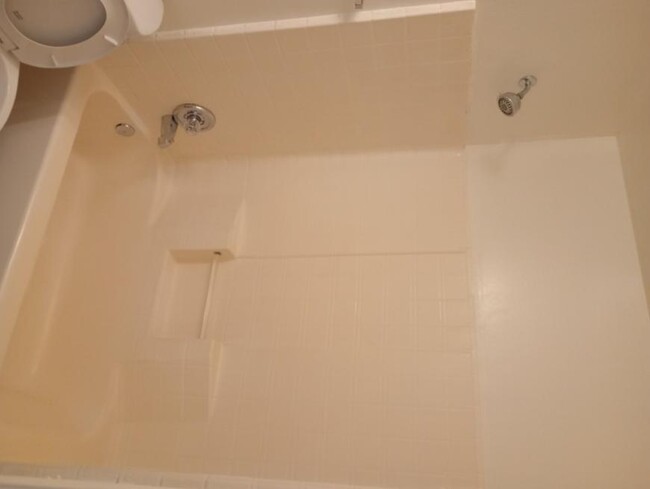 Building Photo - 3 bedroom in Eloy AZ 85131