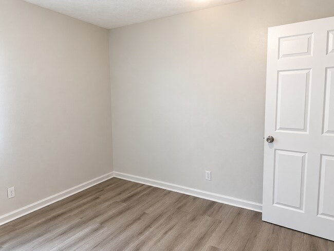 Building Photo - Wynnton Crossing Apartments