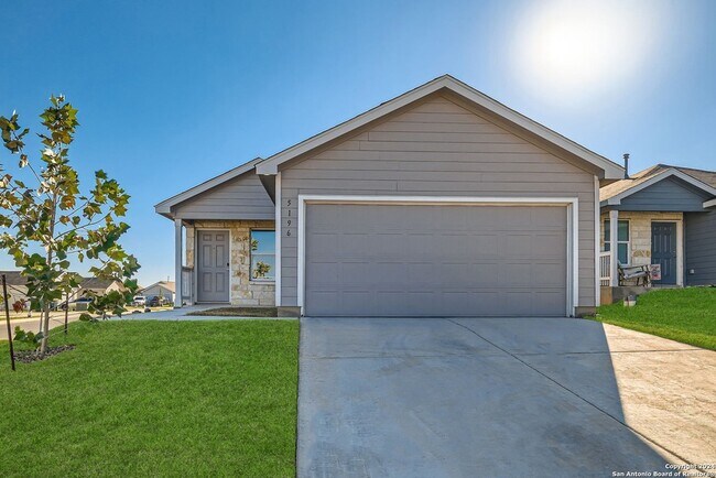 Primary Photo - 5196 Fowler Crst