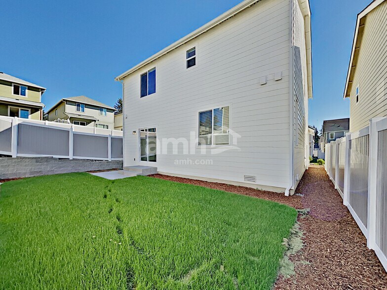 Building Photo - 10629 138th St Ct E