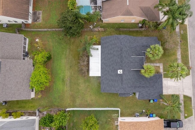 Building Photo - 2425 Rolling Broak Dr