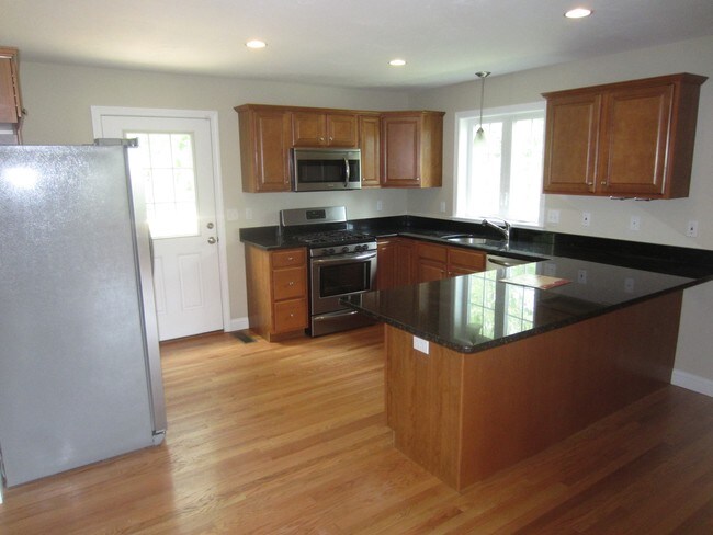 Building Photo - William Waye