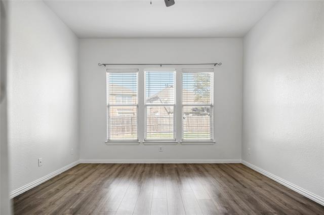 Building Photo - 2000 Webb Dr