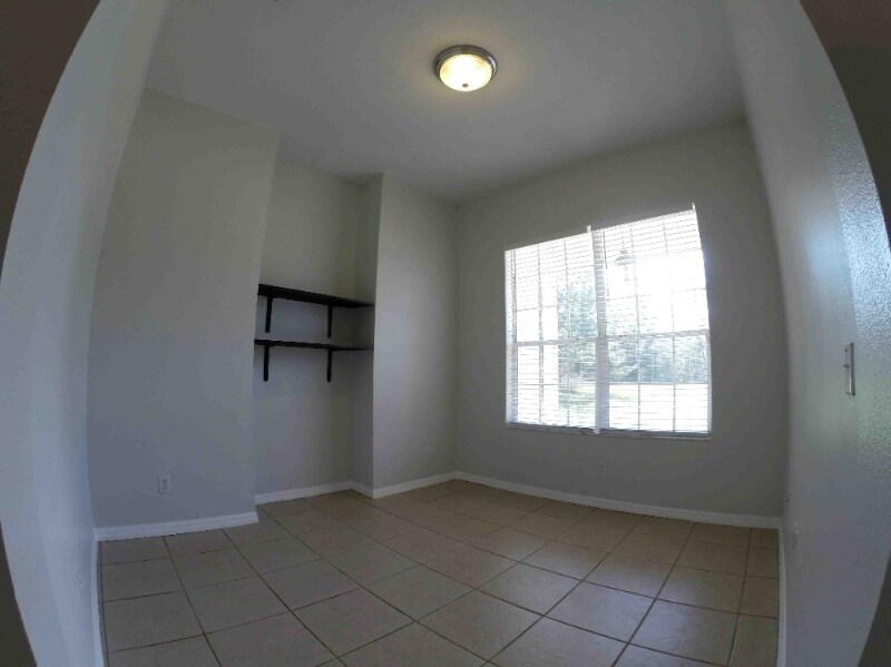 Building Photo - 4459 SW 99th St