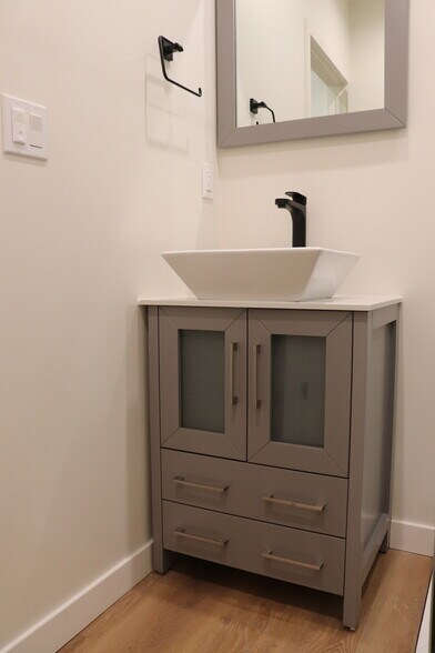 Building Photo - 9500 Penfield Ave