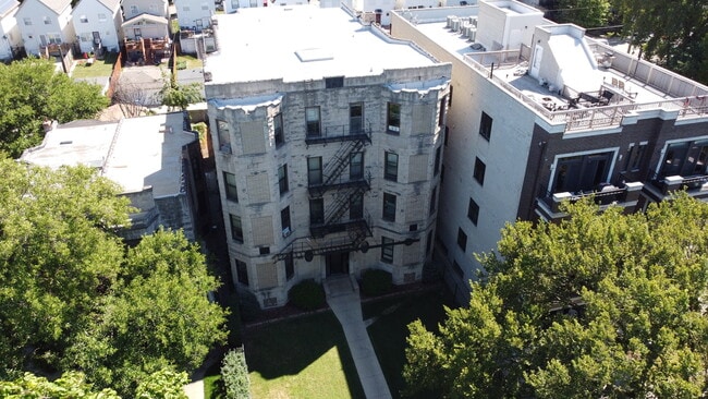 Building Photo - 6529 S Kimbark Ave