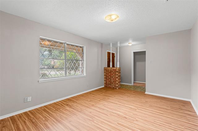 Building Photo - 1237 Wedgewood Dr