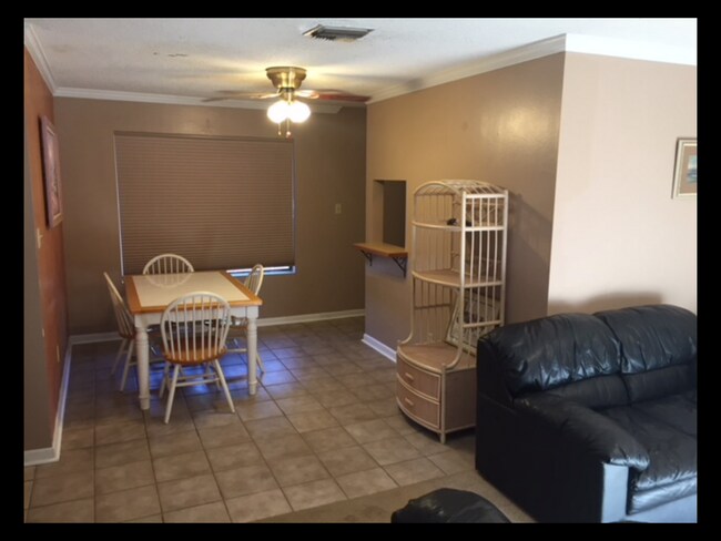 Building Photo - 307 Cougar Ridge