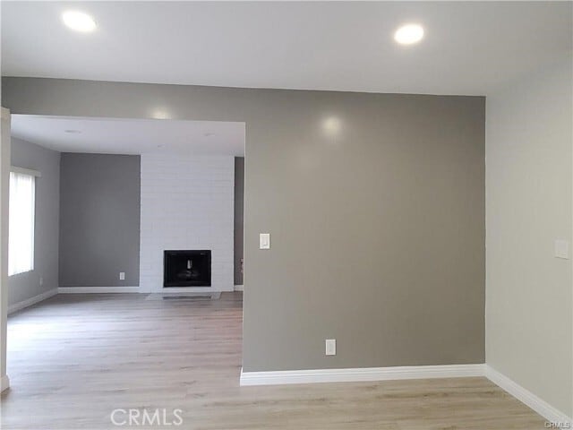 Building Photo - 423 E Duarte Rd