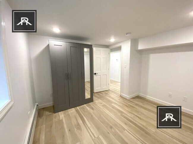 Building Photo - 1 bedroom in Boston MA 02130