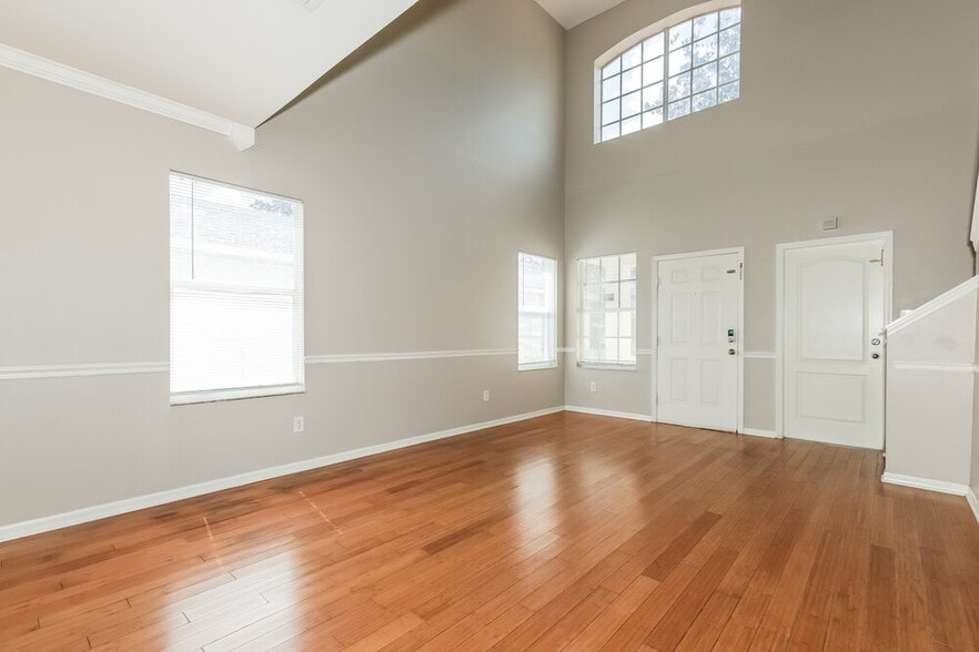 Building Photo - 10615 Navigation Dr