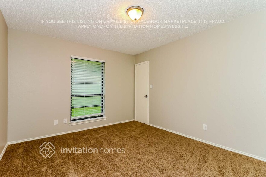 Building Photo - 5411 Rimrock Ct