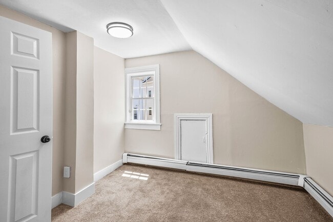 Building Photo - Beautifully Renovated 4-Bedroom Home in Ea...