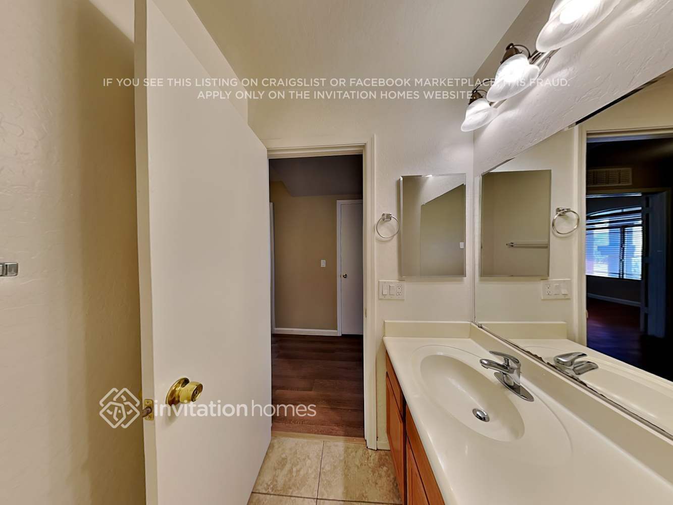 Building Photo - 11322 W Pierson St