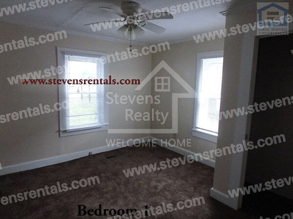 Building Photo - 1904 N Dixie Ave