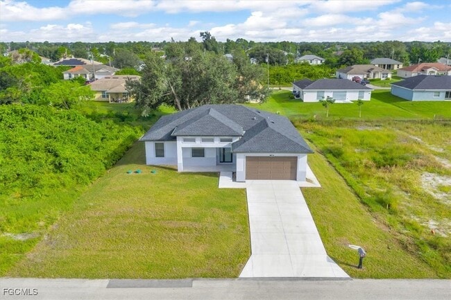 Building Photo - 3708 27th St SW