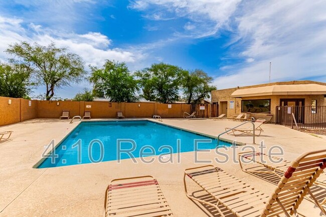 Building Photo - 11640 N 51st Ave