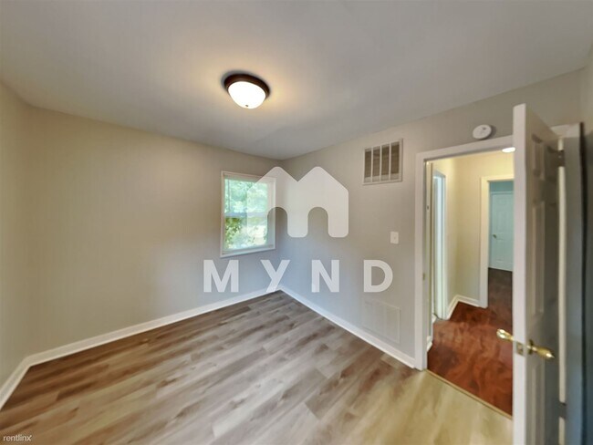 Building Photo - 2 br, 1 bath House - 1200 Daniel Dr
