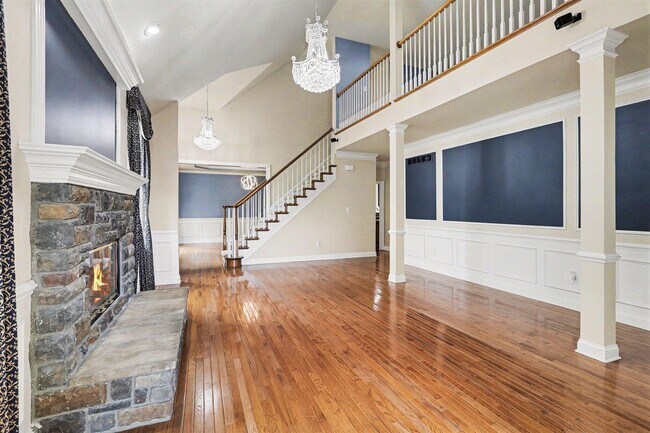 Building Photo - 24829 Reeds Pointe Dr