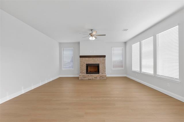 Building Photo - 135 Mesa Dr