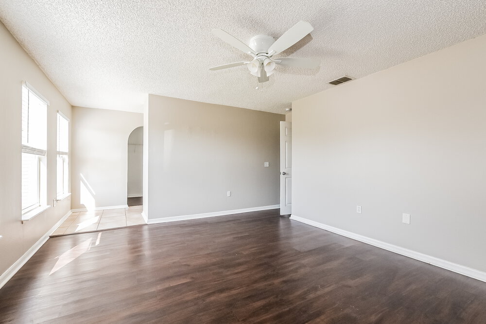 Building Photo - 1137 Amanda Kay Cir