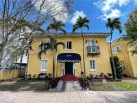 Building Photo - 124 Mendoza Ave